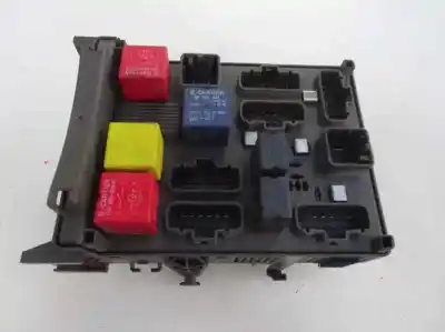 Gebrauchtes Autoersatzteil RELAIS SICHERUNGSKASTEN Multifunktionsrelais zum RENAULT LAGUNA II (BG0)  OEM-IAM-Referenzen 518095419  2002