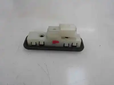 Second-hand car spare part tailgate back door handle for peugeot 308 1.4 16v vti cat (8fs / ep3) oem iam references   2009