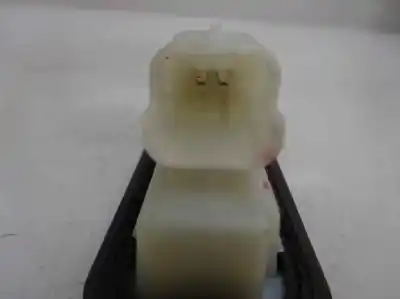 Second-hand car spare part tailgate back door handle for peugeot 308 1.4 16v vti cat (8fs / ep3) oem iam references   2009