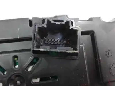 Peça sobressalente para automóvel em segunda mão quadrante por ford ka+ black / white referências oem iam g1b5-10849-ag  2017