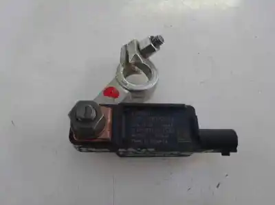 Автозапчастина б/у аккумулятор для ford ka+ black / white посилання на oem iam h385-10c652-aa