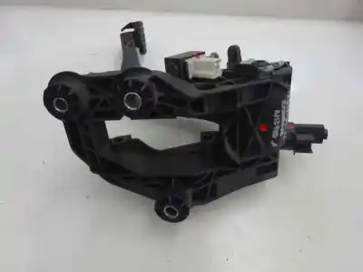 Автозапчастина б/у педаль зцеплення для ford ka+ black / white посилання на oem iam e3b1-7b633-ae  2017