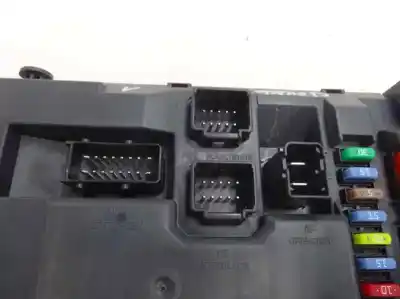 Автозапчасти б/у блок реле/предохранителей за citroen c3 picasso 1.6 16v hdi ссылки oem iam 9674021180  2010