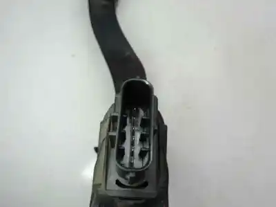 Second-hand car spare part accelerator pedal for seat leon (5f1) style oem iam references 5q1 721 503 f  2014 Second-hand car spare part accelerator pedal for seat leon (5f1) style oem iam references 5q1 721 503 f  2014