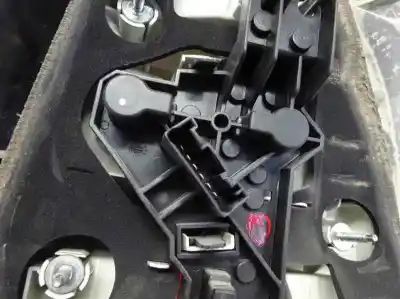 Peça sobressalente para automóvel em segunda mão farolim traseiro esquerdo por bmw serie 1 berlina (e81/e87) 1.6 16v cat referências oem iam   2006