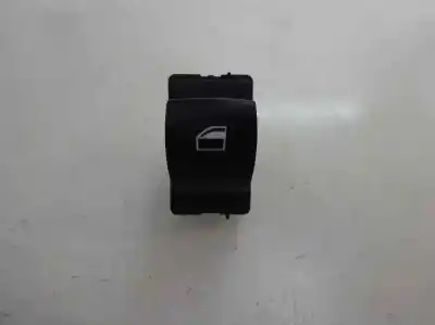 Peça sobressalente para automóvel em segunda mão  por BMW SERIE 1 BERLINA (E81/E87)  Referências OEM IAM   2006