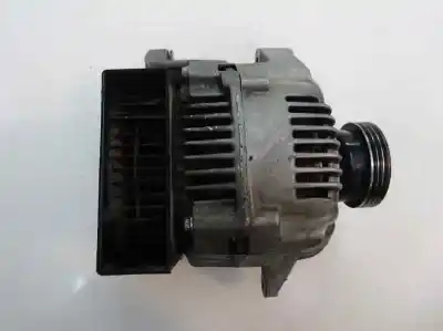 Pezzo di ricambio per auto di seconda mano Alternatore per RENAULT CLIO II FASE I (B/CBO) 1.6 Initiale (B/CBOD) 90 CV / 66 KW Riferimenti OEM IAM   1999