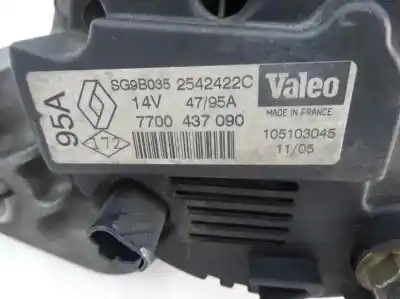 Автозапчастина б/у генератор для renault clio ii fase ii (b/cb0) authentique посилання на oem iam 7700 737 090  2005