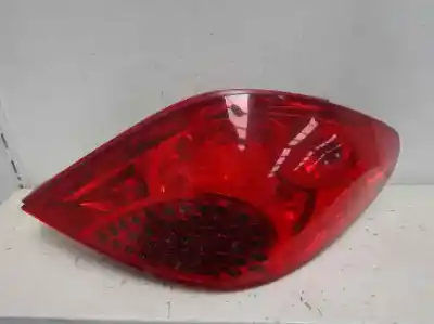 Peça sobressalente para automóvel em segunda mão farolim traseiro direito por peugeot 207 confort referências oem iam 