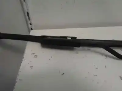 Second-hand car spare part front right windshield wiper arm for citroen c3 sx oem iam references   2010