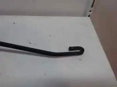 Автозапчастина б/у передній правий річок склоочисника для dacia dokker 1.5 dci diesel fap cat посилання на oem iam   2013