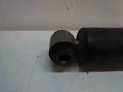 Автозапчастина б/у правий задній амортизатор для dacia dokker 1.5 dci diesel fap cat посилання на oem iam   2013