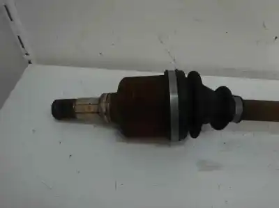 Second-hand car spare part front left transmission for ford focus c-max (cap) 1.6 tdci cat oem iam references   2005