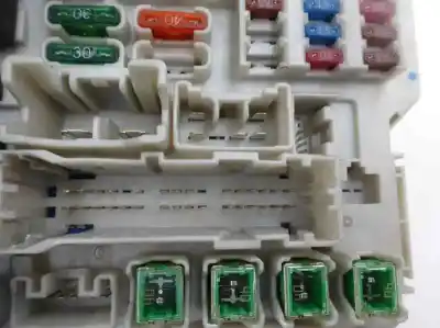 Pezzo di ricambio per auto di seconda mano scatola relè/fusibili per smart forfour básico (70kw) riferimenti oem iam 0046-3k24  2004