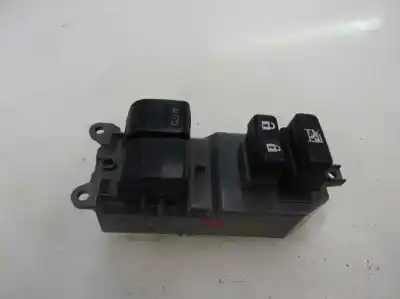 Peça sobressalente para automóvel em segunda mão BOTÃO / INTERRUPTOR ELEVADOR VIDRO DIANTEIRO ESQUERDO por TOYOTA YARIS  Referências OEM IAM   2010