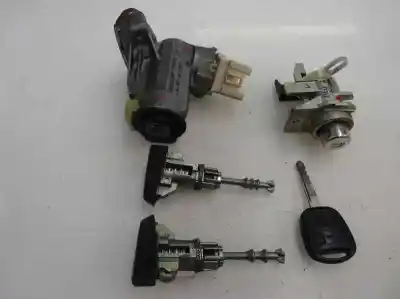 Peça sobressalente para automóvel em segunda mão Comutador De Ignição por TOYOTA YARIS 1.0 CAT Referências OEM IAM   2010