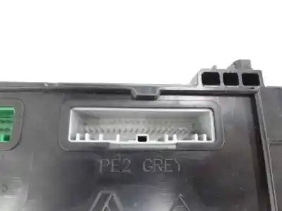 Second-hand car spare part fuse box unit for renault laguna coupe base oem iam references 284b17529r  2011