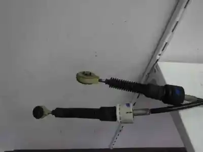 Pièce détachée automobile d'occasion levier pour renault laguna coupe base références oem iam   2011