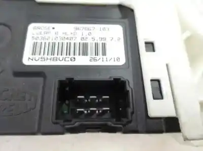 Pièce détachée automobile d'occasion moteur lève vitre avant droit pour renault laguna coupe base références oem iam 807 30001 3r  2011