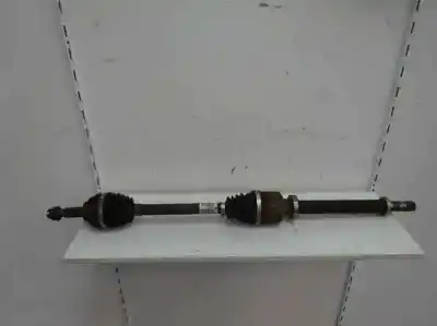 Second-hand car spare part  for RENAULT CLIO III  OEM IAM references 8200499586  2008