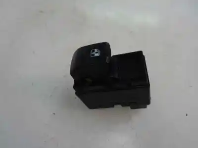 Second-hand car spare part Rear Left Power Window Switch for SSANGYONG REXTON 2.7 Turbodiesel CAT (Euro 4) OEM IAM references 96190777  2006