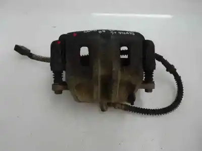 Peça sobressalente para automóvel em segunda mão Pinça De Travão Dianteira Direita por SSANGYONG REXTON 2.7 Turbodiesel CAT (Euro 4) Referências OEM IAM   2006