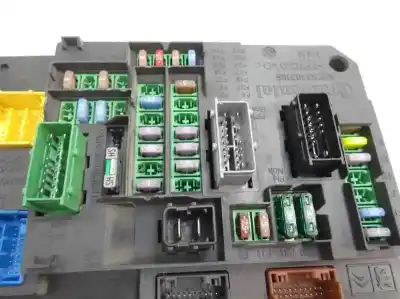 Second-hand car spare part fuse box unit for citroen c4 lim. tonic oem iam references 9665547280 00  2012