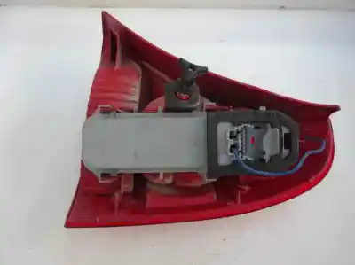 Pezzo di ricambio per auto di seconda mano lampada posteriore sinistra per renault clio ii fase i (b/cbo) 1.4 alize 75 cv / 55 kw riferimenti oem iam   1998