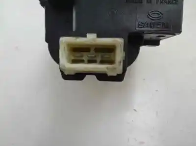 Pezzo di ricambio per auto di seconda mano bobina di accensione per renault clio ii fase i (b/cbo) 1.4 alize 75 cv / 55 kw riferimenti oem iam   1998