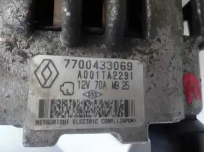 Second-hand car spare part alternator for renault clio ii fase i (b/cbo) 1.2 oem iam references 7700433069  2000