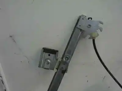 Автозапчастина б/у регулятор переднього правого скла для skoda fabia (6y2/6y3) 1.4 tdi cat (amf) посилання на oem iam   2004