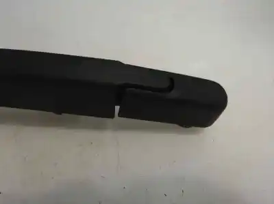 Second-hand car spare part rear windshield wiper arm for dacia duster (hs_) 1.6 16v oem iam references   2011
