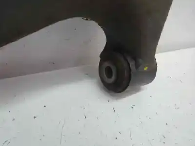 Peça sobressalente para automóvel em segunda mão braço de suspensão inferior esquerdo dianteiro por kia ceed 1.6 crdi cat 128 cv / 94 kw referências oem iam   2014