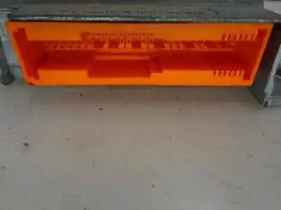 Автозапчастина б/у блок управління подушками безпеки для renault kangoo (f/kc0) 1.5 dci diesel посилання на oem iam 8200381654  2005