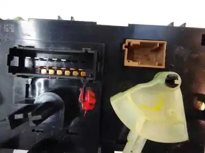 Peça sobressalente para automóvel em segunda mão comando de sofagem (chauffage / ar condicionado)  por citroen c3 lx referências oem iam x8032001  2011
