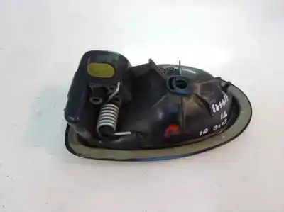 Pezzo di ricambio per auto di seconda mano maniglia interna posteriore sinistra per renault clio ii fase i (b/cbo) 1.2 riferimenti oem iam   2001