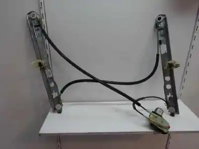 Peça sobressalente para automóvel em segunda mão elevador de vidros dianteiro direito por renault megane ii berlina 5p 1.4 16v referências oem iam 