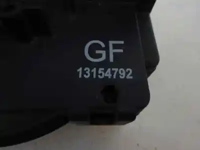 Second-hand car spare part front right door lock for opel combo 1.3 16v cdti cat (z 13 dt / ln9) oem iam references 13154792  2004