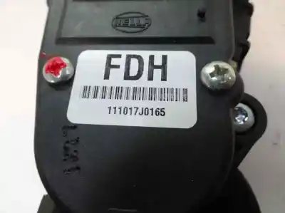 Second-hand car spare part potentiometer for kia ceed (ed) 1.6 crdi 115 oem iam references 111017j0165  2012