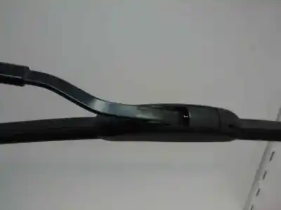 Second-hand car spare part left front windshield wiper arm for kia ceed (ed) 1.6 crdi 115 oem iam references   2012