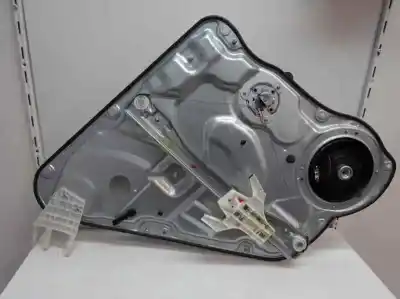 Peça sobressalente para automóvel em segunda mão ELEVADOR DE VIDROS TRASEIRO DIREITO por KIA CEED (ED)  Referências OEM IAM   2012