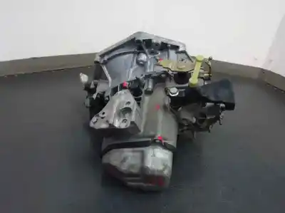 Pezzo di ricambio per auto di seconda mano riduttore per citroen c3 1.1 furio riferimenti oem iam 20cq08  2005