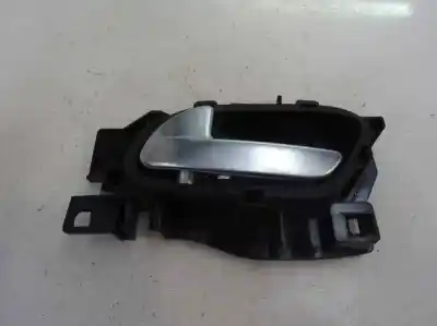 Tweedehands auto-onderdeel binnenhandgreep links achter voor peugeot 2008 (--.2013->) 1.6 16v oem iam-referenties 