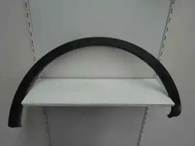 Peça sobressalente para automóvel em segunda mão aba do guarda-lamas traseiro esquerdo por renault kadjar 1.6 dci diesel fap energy referências oem iam 