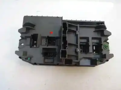 Second-hand car spare part fuse box unit for bmw x6 (e71) 3.5d oem iam references 64633011 03 01 01  2008