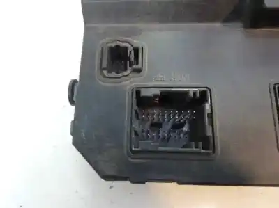 Second-hand car spare part fuse box unit for citroen c2 (jm_) 1.4 hdi oem iam references 9653667380  2005