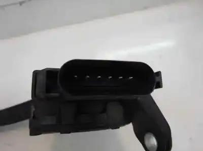 Second-hand car spare part accelerator pedal for ford fiesta (ccn) 1.25 16v cat oem iam references 8v21-9f836-ab  2016