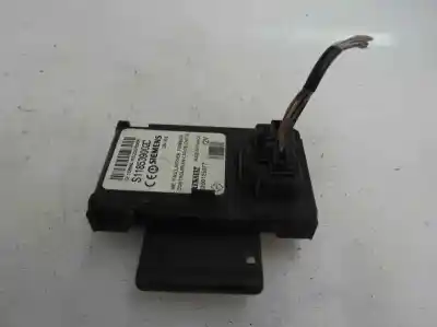 Peça sobressalente para automóvel em segunda mão Comutador De Ignição por RENAULT SCENIC II 1.9 dCi Diesel Referências OEM IAM 8200125077  2005