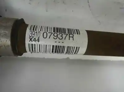 Second-hand car spare part front right transmission for renault twingo ii (cn0_) 1.5 dci 75 oem iam references 391007937r  2014