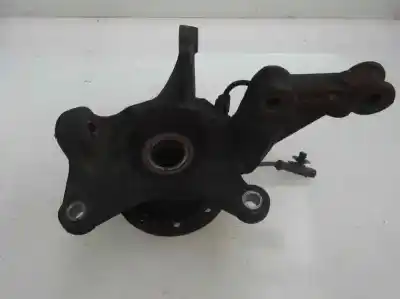 Second-hand car spare part front left knuckle for dacia duster laureate 4x2 oem iam references   2013
